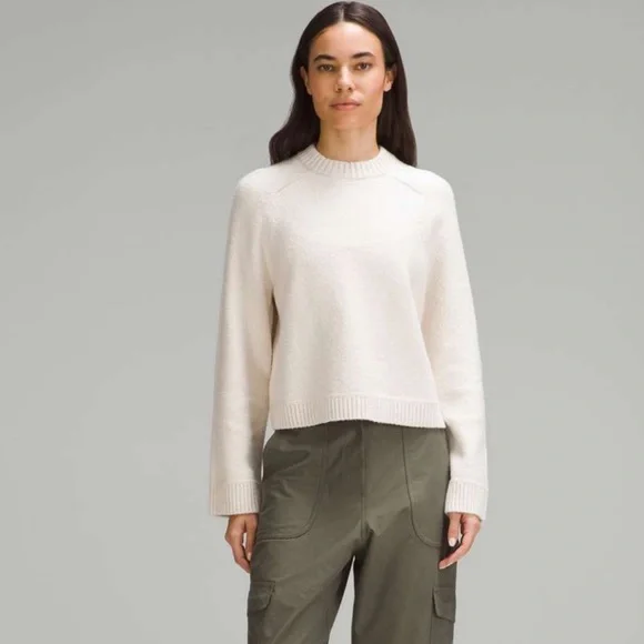 Brushed Cotton Merino Blend Crewneck - Picture 5 of 10